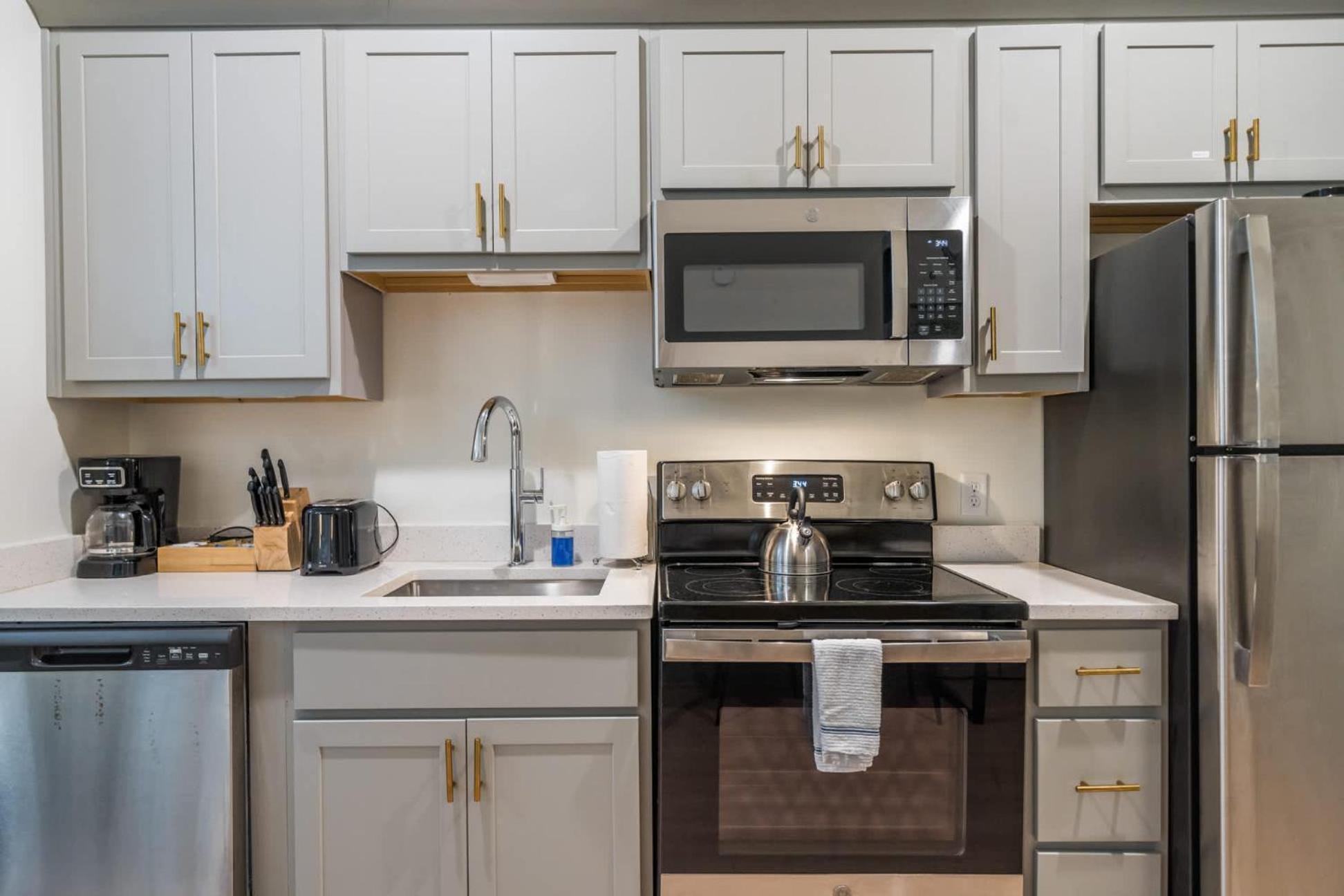 Bright And Modern In # 107 *